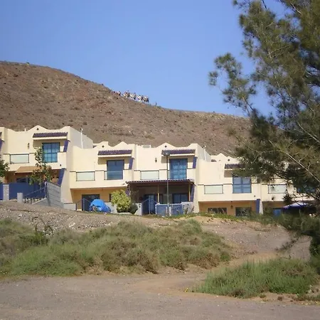 Beautiful House In Front Of Beach * Lajita